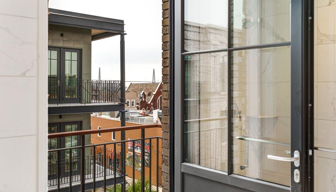 Winco’s Terrace Doors, with hurricane-resistant glazing, at The Loutrell Hotel.