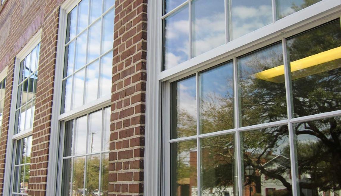 Rivers Education Center uses Winco's 4410S single hung series.