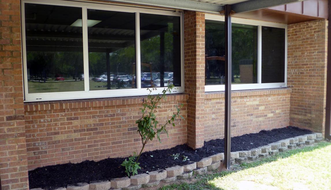Richmond Living Center in Richmond, TX using Winco's 3410 Sliding Window Series.